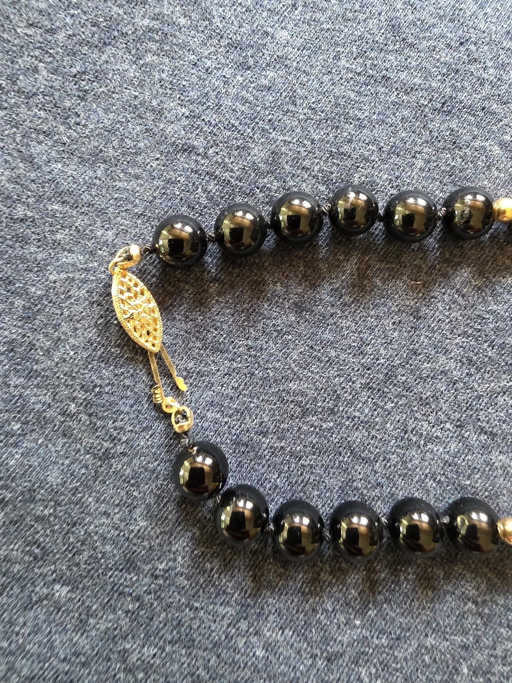14k Gold and Black Onyx Beaded Necklace - Elegant Women's Jewelry